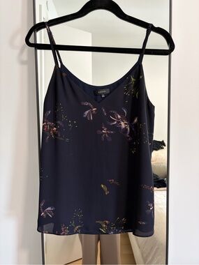 EUC Aritzia Babaton Everly‎ Floral Camisole Tank